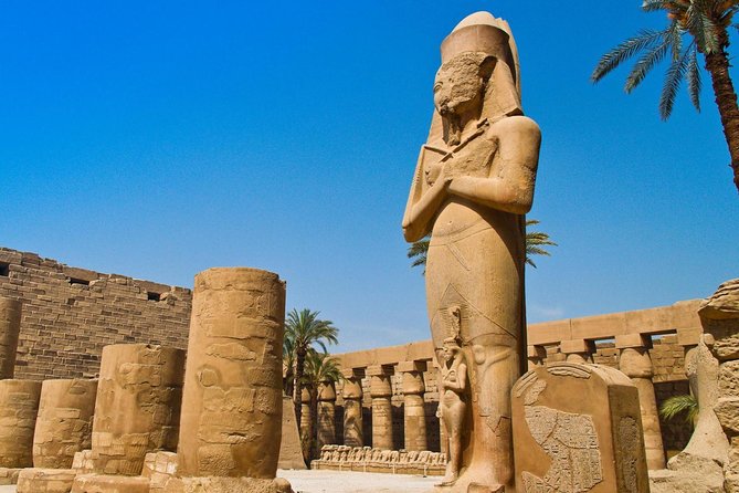 Full-Day Small-Group Luxor Tour from Hurghada with Lunch & Entrance Fees - Small group promise, guide standards, and optional sales stops