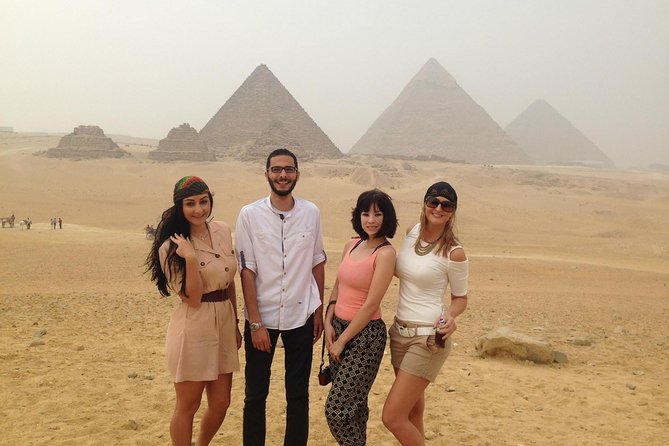 Full-Day Tour From Cairo: Giza Pyramids, Sphinx, Memphis, and Saqqara - Saqqara and the Step Pyramid