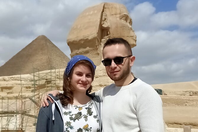 Full Day Tour Giza Pyramids, Egyptian Museum, Khan El-khalili - Who should choose this Cairo tour