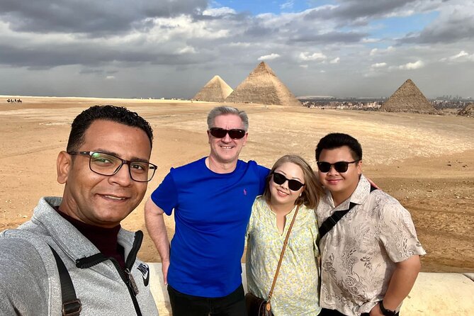 Full Day Tour Giza Pyramids, Sphinx, Egyptian Museum and Khan El Khalili Bazaar - Why this private Cairo day works
