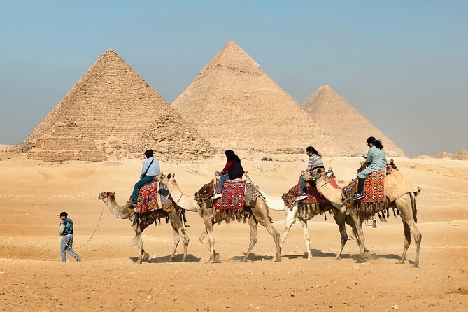 Full-Day Tour of Giza, Saqqara & Memphis –Ancient Egypt Discovery - Lunch, with choices but a separate cost