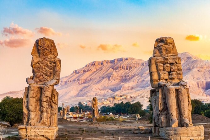 Full Day Tour to East and West Banks of Luxor - Choosing the guide and ticket package