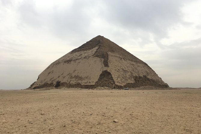Full day tour to Giza Pyramids, Memphis, Sakkara & Dahshur with private guide - Lunch and the short commercial visits