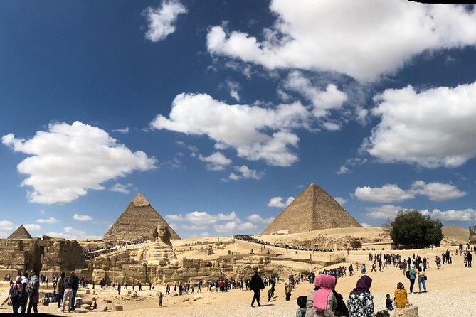 Full Day Tour to Giza Pyramids, Sphinx, Egyptian Museum, Khan el-Khalili Bazaar - Two hours with Tutankhamun at the Egyptian Museum