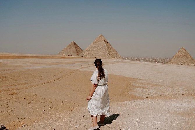 Full day tour to Pyramids Sphinx and Egyptian Museum of Cairo - Starting at 8:00 a.m. from your Cairo hotel