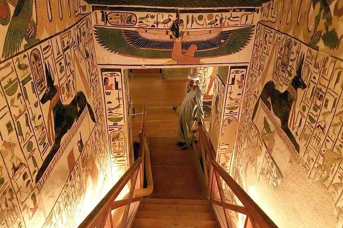 FULL Day Tour:Valley of the Kings &Queens &Hatshepsut Temple&more - Lunch in Luxor gives the day a needed pause