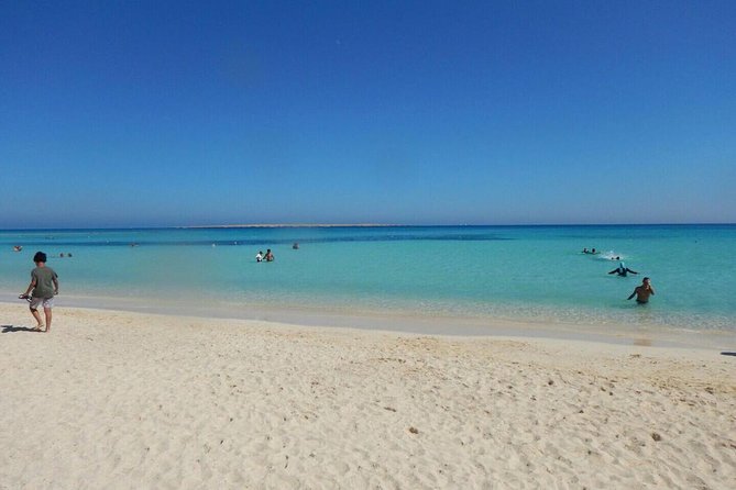 Giftun Island ( Orange bay ) from Hurghada - From your hotel to the Hurghada port