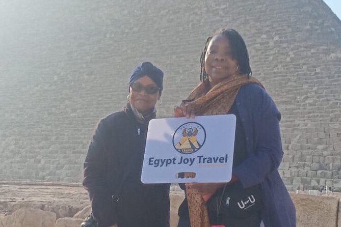 Giza Great Pyramids & National Museum of Egypt Full Day Trip - Khafre, Menkaure, and the pyramid family