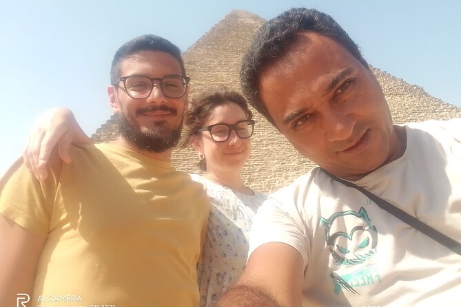 Giza pyramids and saqara and memfis - Who should book this tour?
