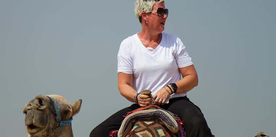 Giza: Pyramids at Sunset Guided Camel Tour - The one-hour camel ride