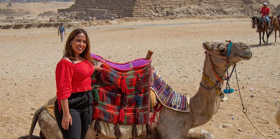Giza: Pyramids at Sunset Guided Camel Tour - The Great Sphinx and the final stretch