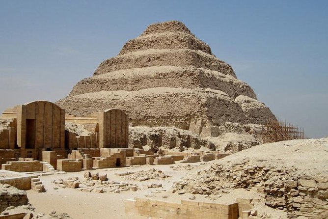 Giza Pyramids, Memphis and Sakkara - Why this Cairo day works