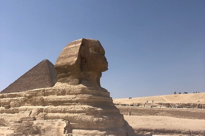 Giza Pyramids,Sphinx,Camel Ride,ATV Bike,Shopping,Dinner cruiseII - The Giza Plateau gives you the classic photograph