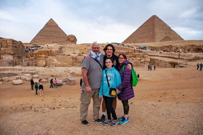 Giza Pyramids, Sphinx, Saqqara, and Memphis Private Day Tour - Giza and the Great Pyramid