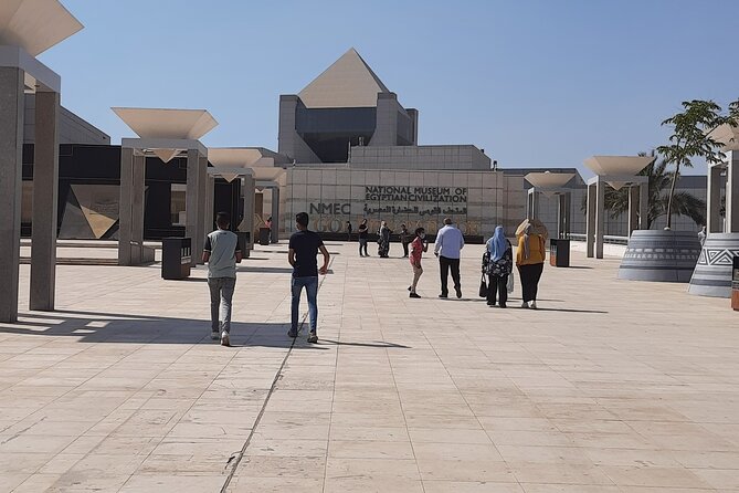 Giza Pyramids with (GEM) Grand Egyptian Museum - The Grand Egyptian Museum, from royal colossi to Tutankhamun