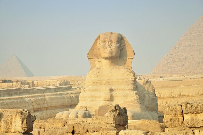 Guided Tour to Giza Pyramids, Museum, Citadel and Khan El Khalili - A full day that connects ancient and modern Cairo