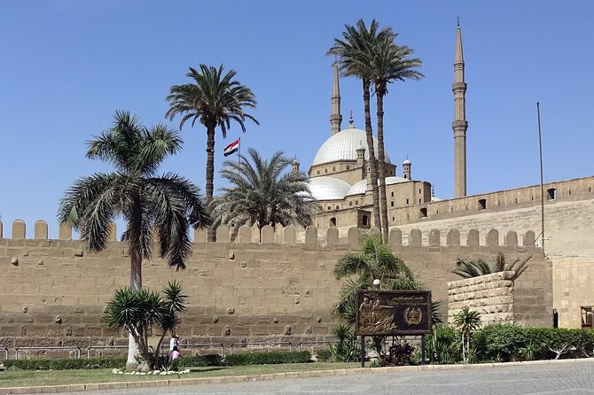 Guided Tour to Giza Pyramids, Museum, Citadel and Khan El Khalili - The Egyptian Museum: two hours among royal objects