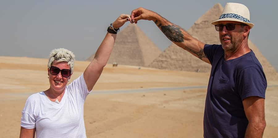Half-Day Cairo Sightseeing Tour to Pyramids of Giza & Sphinx - Meeting the Great Sphinx