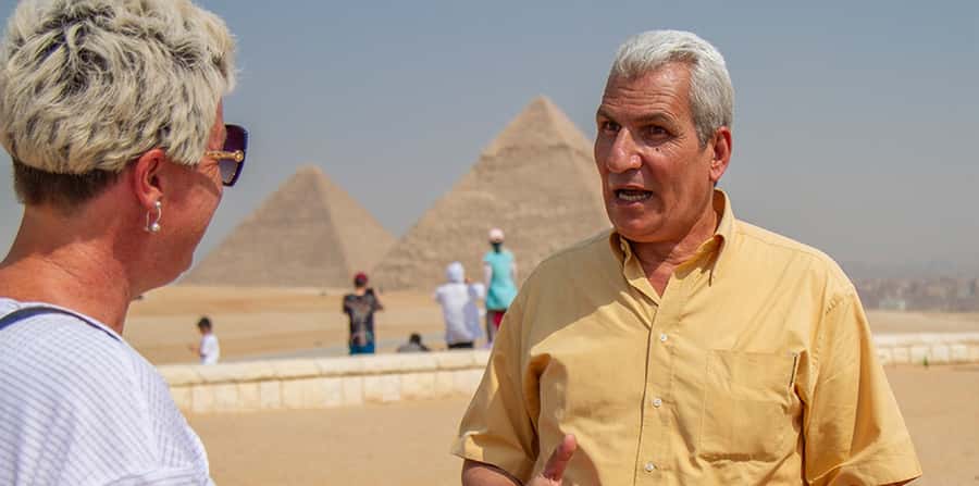 Half-Day Cairo Sightseeing Tour to Pyramids of Giza & Sphinx - Who should book this experience?
