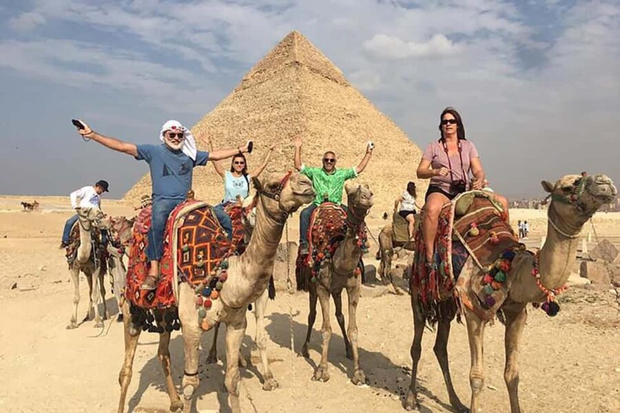 Half-Day Private Pyramids Tour with Free Camel Ride - The Sphinx and Valley Temple