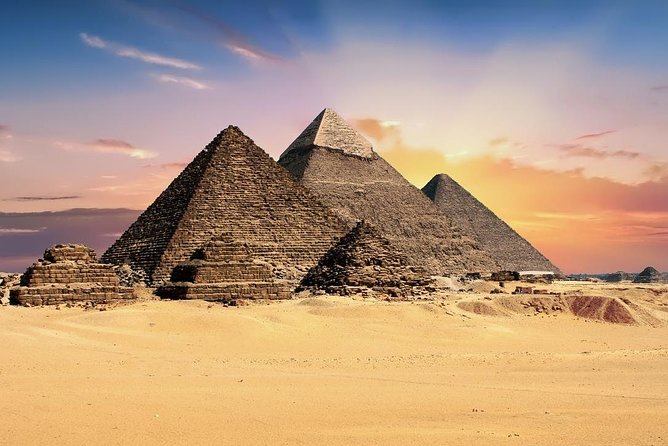 Half-Day Private tour to Pyramids of Giza and Sphinx - The optional papyrus institute visit