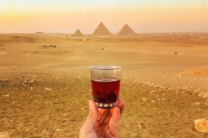 Half Day Tour to Giza Pyramids and Sphinx from Cairo - What the guide service adds