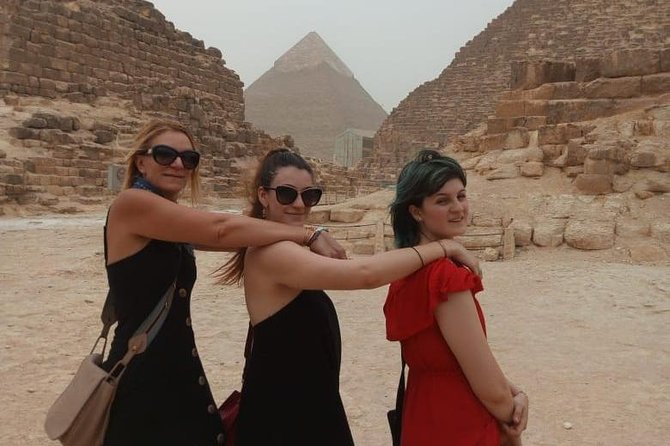 Half Day Tour To Giza Pyramids & Sphinx From Cairo Airport - The Great Sphinx is more than a photo stop