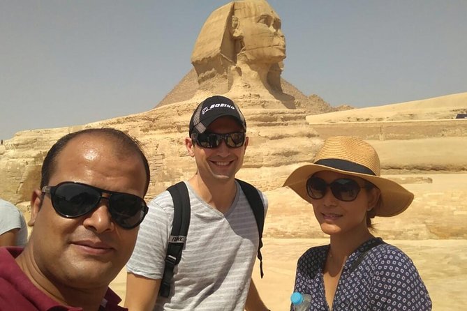 Half Day Tour To Giza Pyramids & Sphinx From Cairo Airport - The shopping stops need a clear boundary