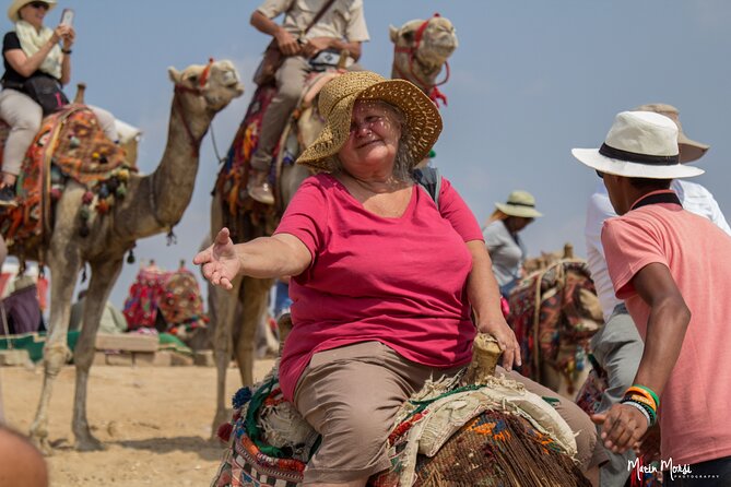 Half Day Tour To Giza Pyramids & The Great Sphinx With Camel Ride - The panoramic viewpoint for classic photographs