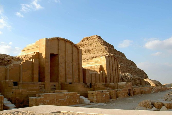 Half Day Tour To Memphis Sakkara And Dahshur Pyramids - Optional koshari lunch and what the $50 price means