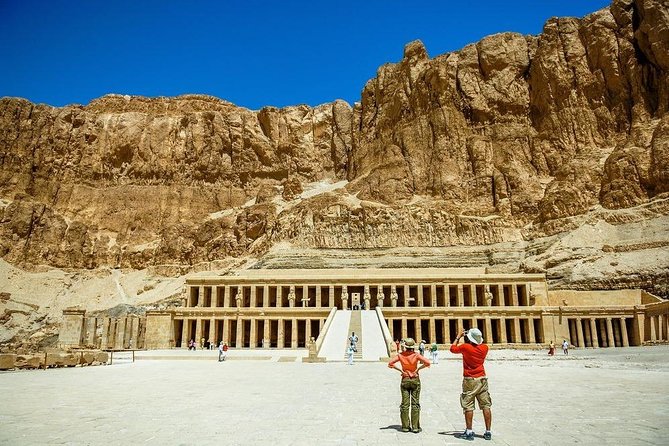 Half Day Tour: Valley of the Kings and Hatshepsut Temple & Mamnon - A private car changes the pace