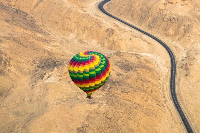 Hot Air Balloon Ride in Luxor Egypt with Transfers Included - What you see from the basket
