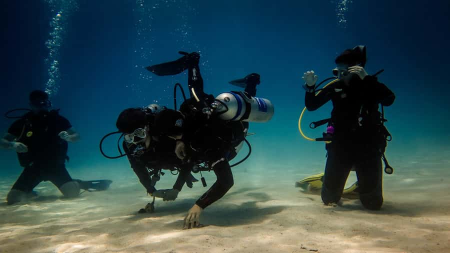 Hurghada: 3-Day PADI Open Water Diving Course - Three days to earn a real scuba qualification
