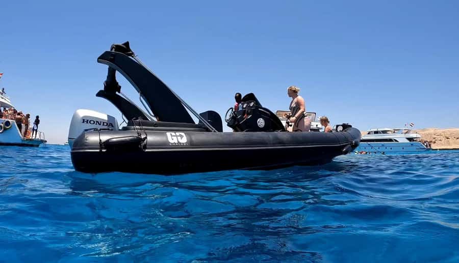 Hurghada: 3-Island Speedboat, Dolphin Watching & Snorkeling - Orange Bay, one hour on Giftun Island
