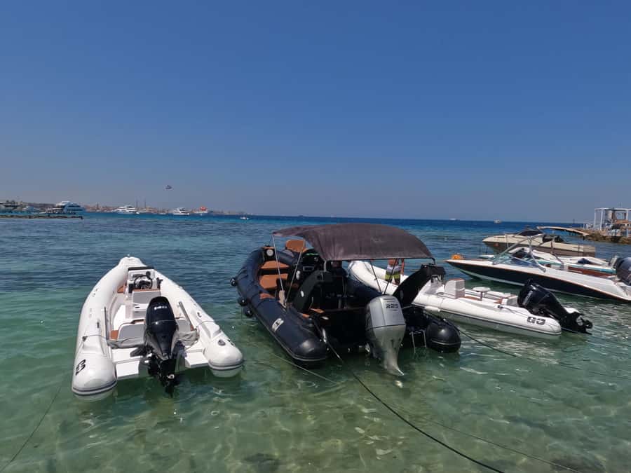 Hurghada: 4 Island Hopping Tour Dolphin, Snorkeling & Lunch - Red Sea snorkeling, from coral to shipwrecks