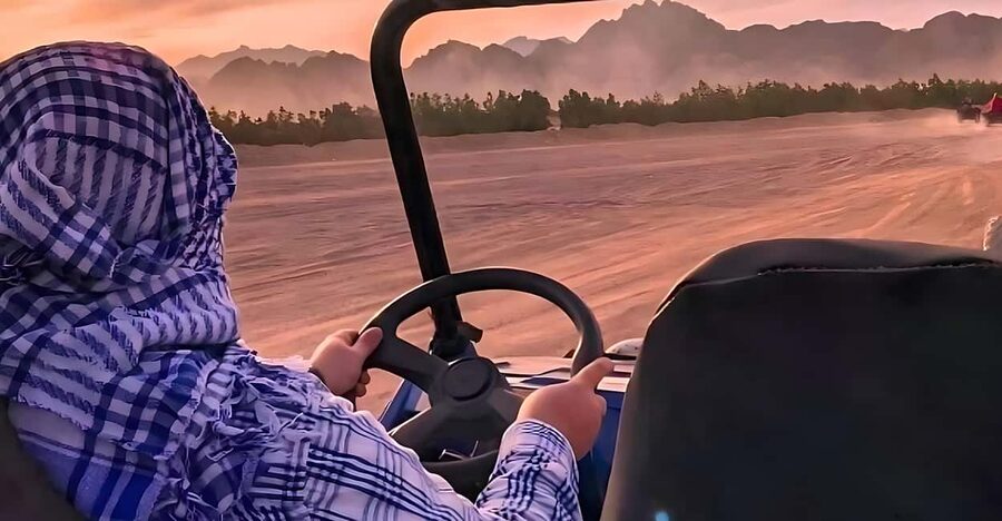 Hurghada: ATV Quad, Jeep and Buggy Safari with BBQ Dinner - The jeep ride into the Sahara