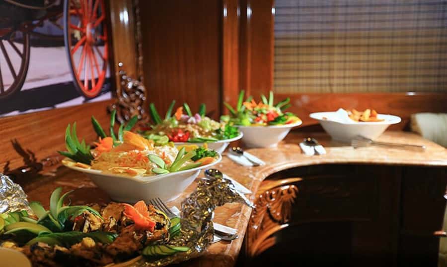 Hurghada: Elite vip snorkeling cruise with BBQ buffet lunch - What VIP means here, and what it does not mean
