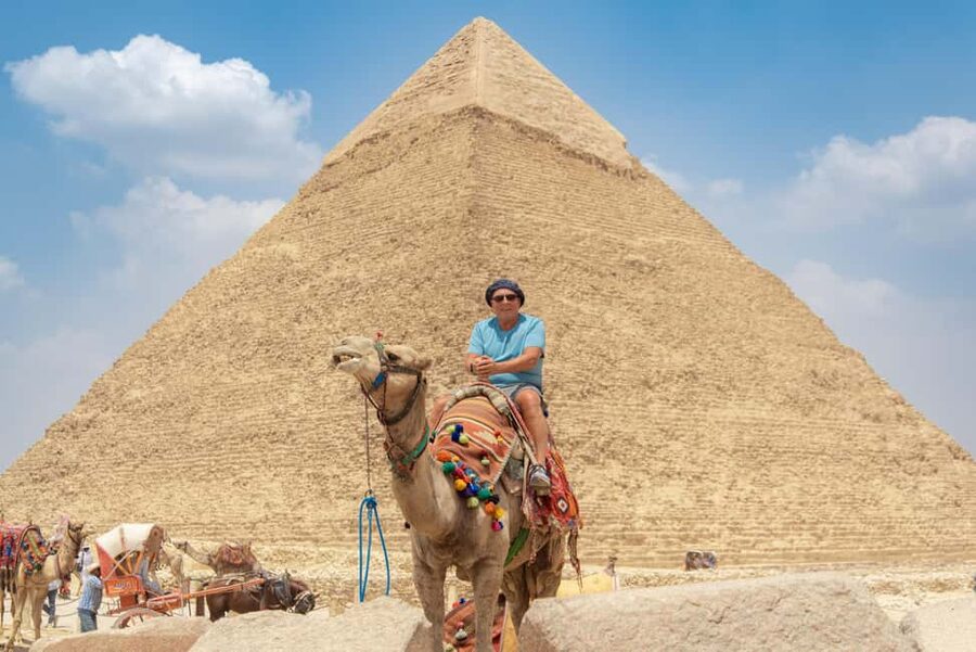 Hurghada: Full-Day Trip to Cairo by Plane - Khan el-Khalili and the shopping stops