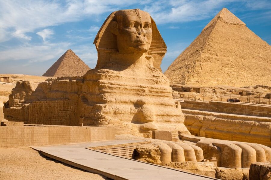 Hurghada: Full-Day Trip to Cairo by Plane - Camel rides and photography extras