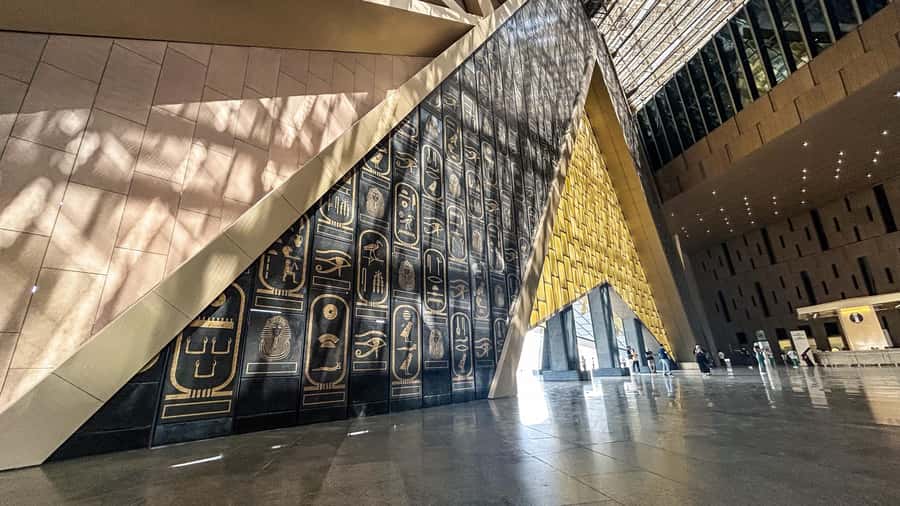 Hurghada: Grand Egyptian Museum, Pyramids & Sphinx Day Tour - Key points to know before booking