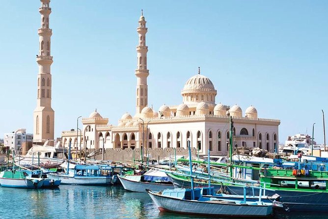 Hurghada: Guided City Highlights Tour with Shopping Stops - Hurghada Marina and the working harbor