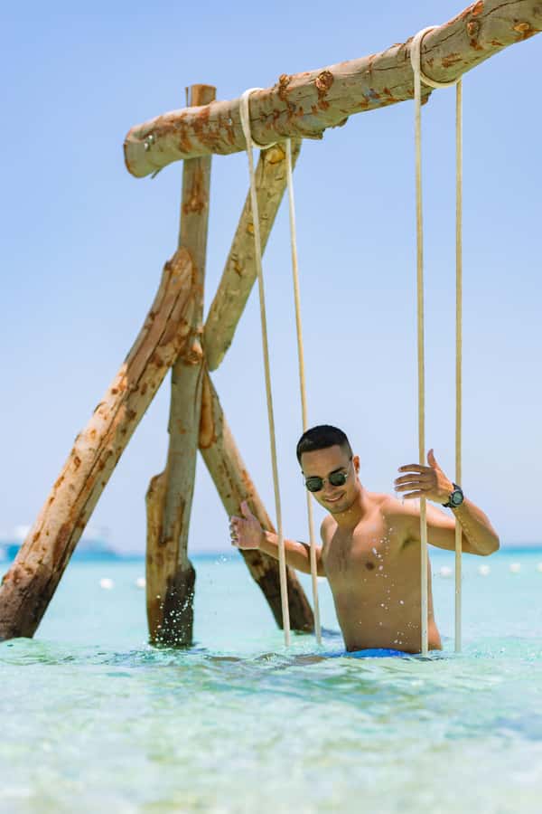 Hurghada: Hula Hula Speedboat w/ Optional Snorkeling & Lunch - The 20-minute speedboat crossing