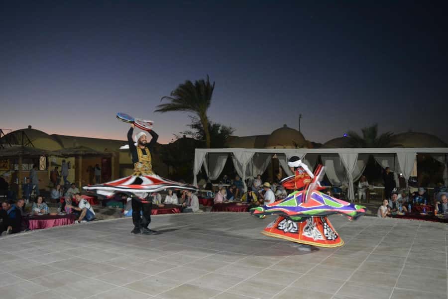Hurghada: Jeep Safari with Camel Ride, Dinner and Show - Leaving Hurghada for the desert by jeep