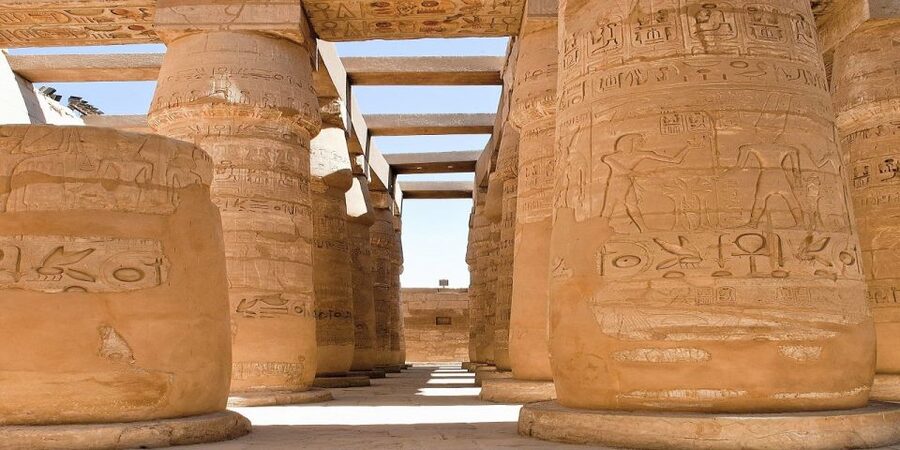 Hurghada: Luxor Hot Air Balloon Ride and Day Tour With Meals - Lunch and a felucca on the Nile