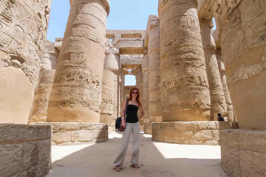 Hurghada: Luxor Tour with Valley of Kings, Karnak & Tut Tomb - The Valley of the Kings and the tombs underground