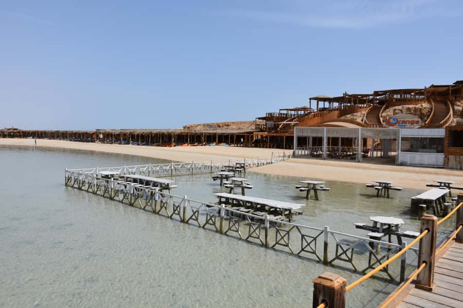 Hurghada: Luxury Cruise Trip to Orange Bay with Lunch - A massage and time to slow down