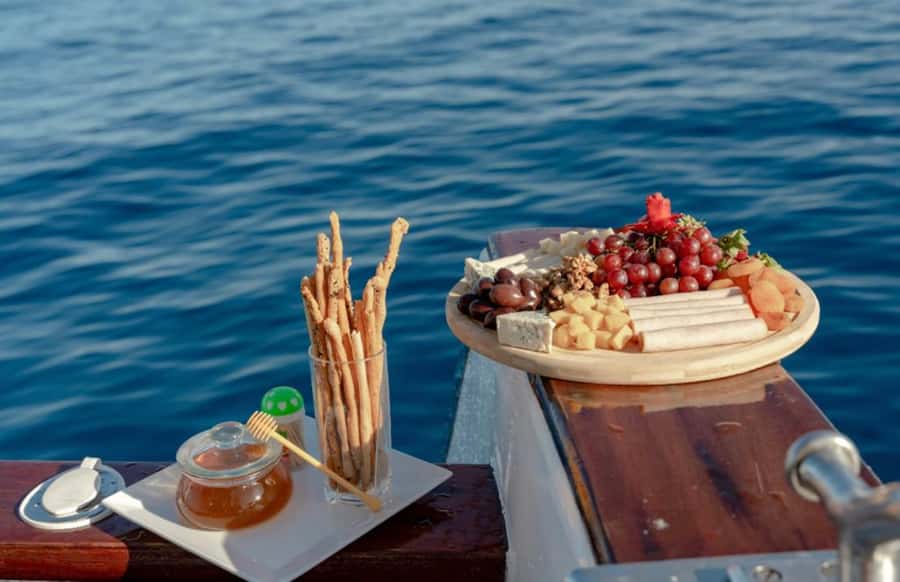 Hurghada: Luxury Yacht Trip with Personal Crew and Chef - Is $135 per person good value?