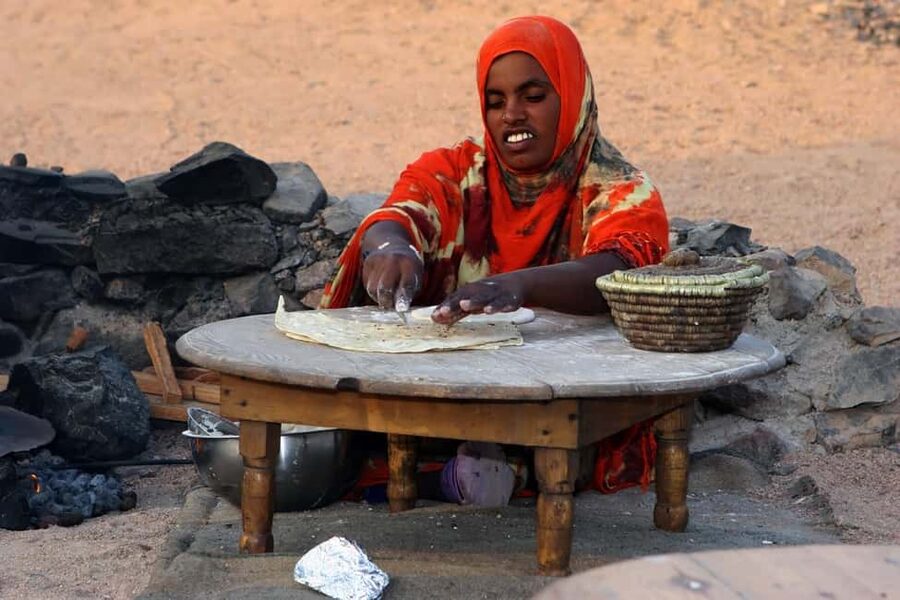 Hurghada: Mega Jeep safari, ATV & Bedouin vibe, and Dinner - Tea and the Bedouin camp experience