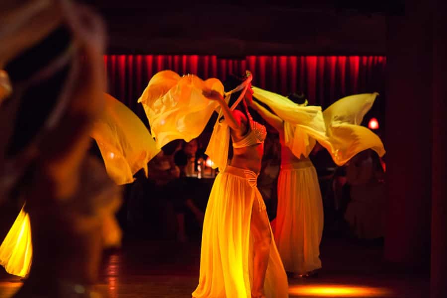 Hurghada: Naz Cabaret ticket with beverages - Who will enjoy Naz Cabaret most