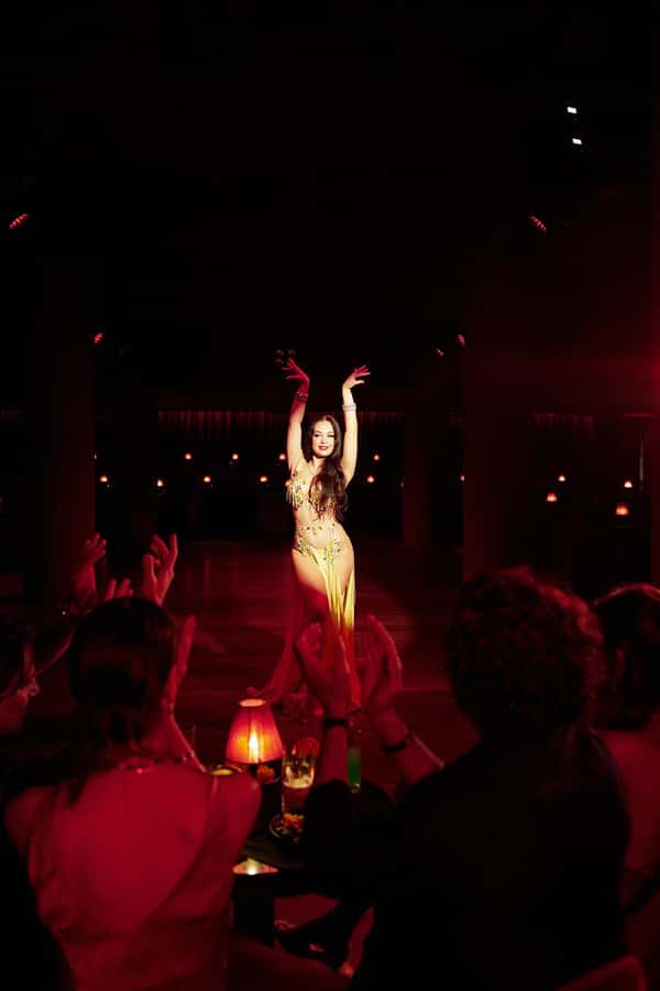 Hurghada: Naz Cabaret ticket with beverages - Should you book Naz Cabaret?